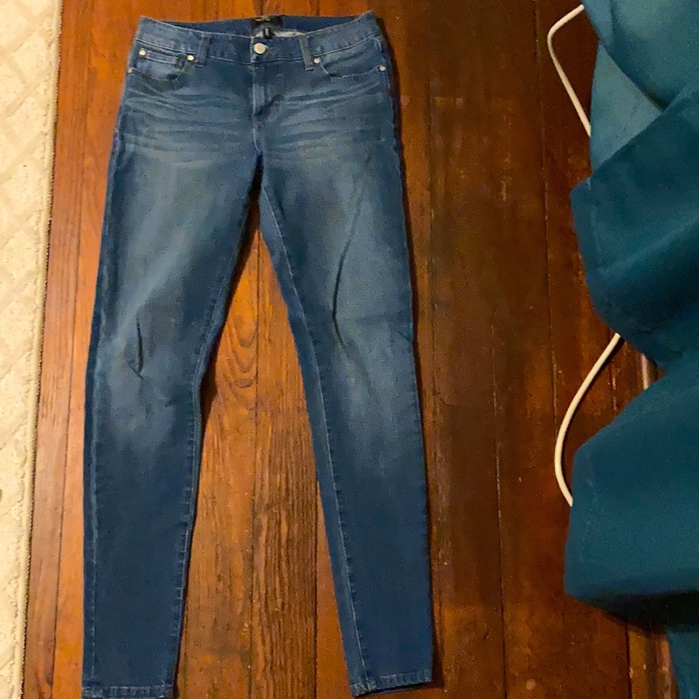 Celebrity pink skinny jeans